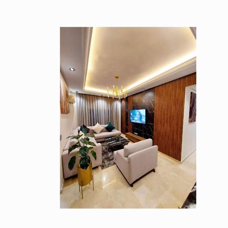 Modern Apartment Opposite The Hassan2 Mosque, Very Well Equipped And Stylish, 85 M2 With Gym And Direct Sea View With Underground Garage , Prohibits Unmarried Couples Of Arab Origin 卡萨布兰卡 外观 照片